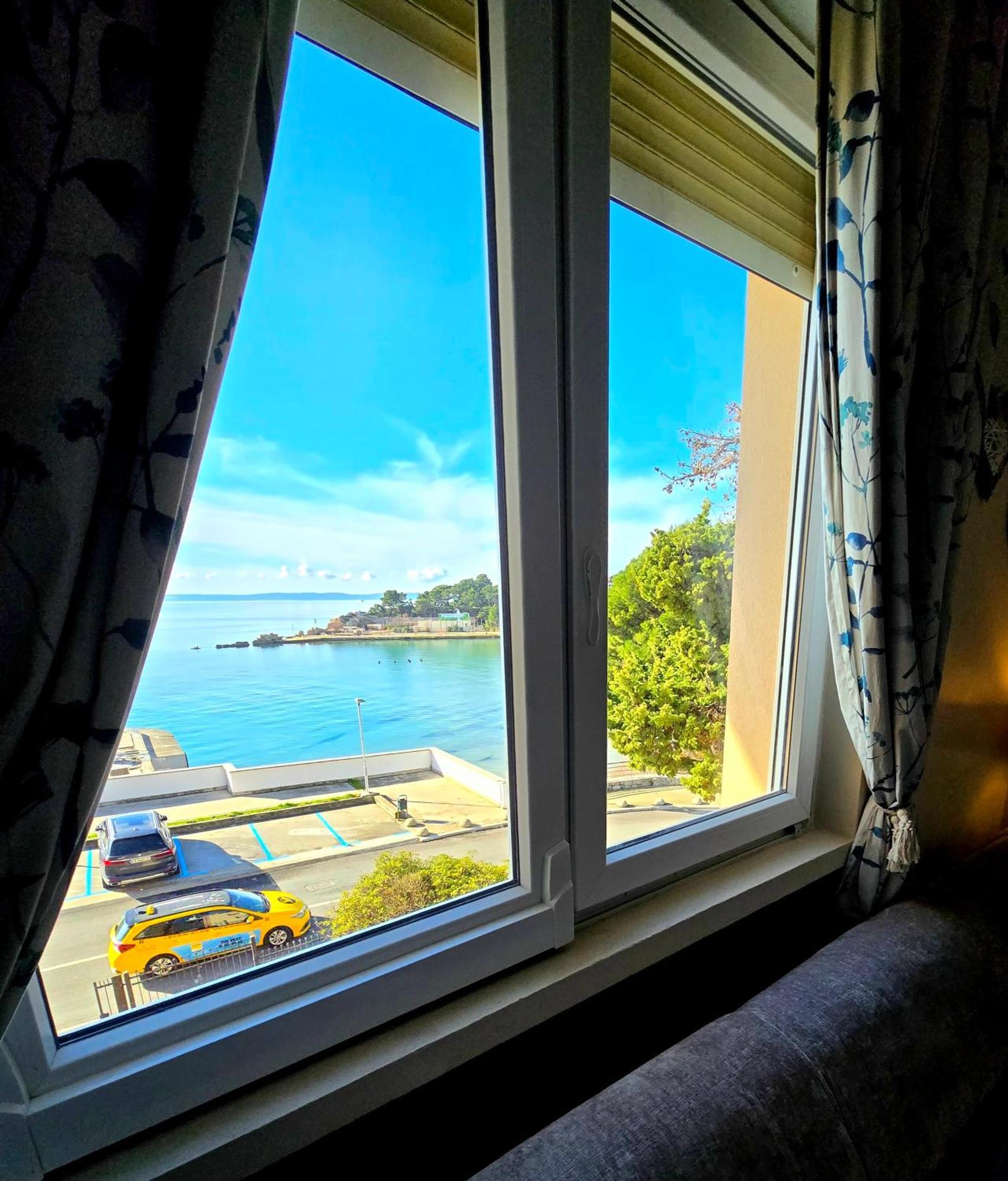 Apartments Suzy Split Eksteriør billede
